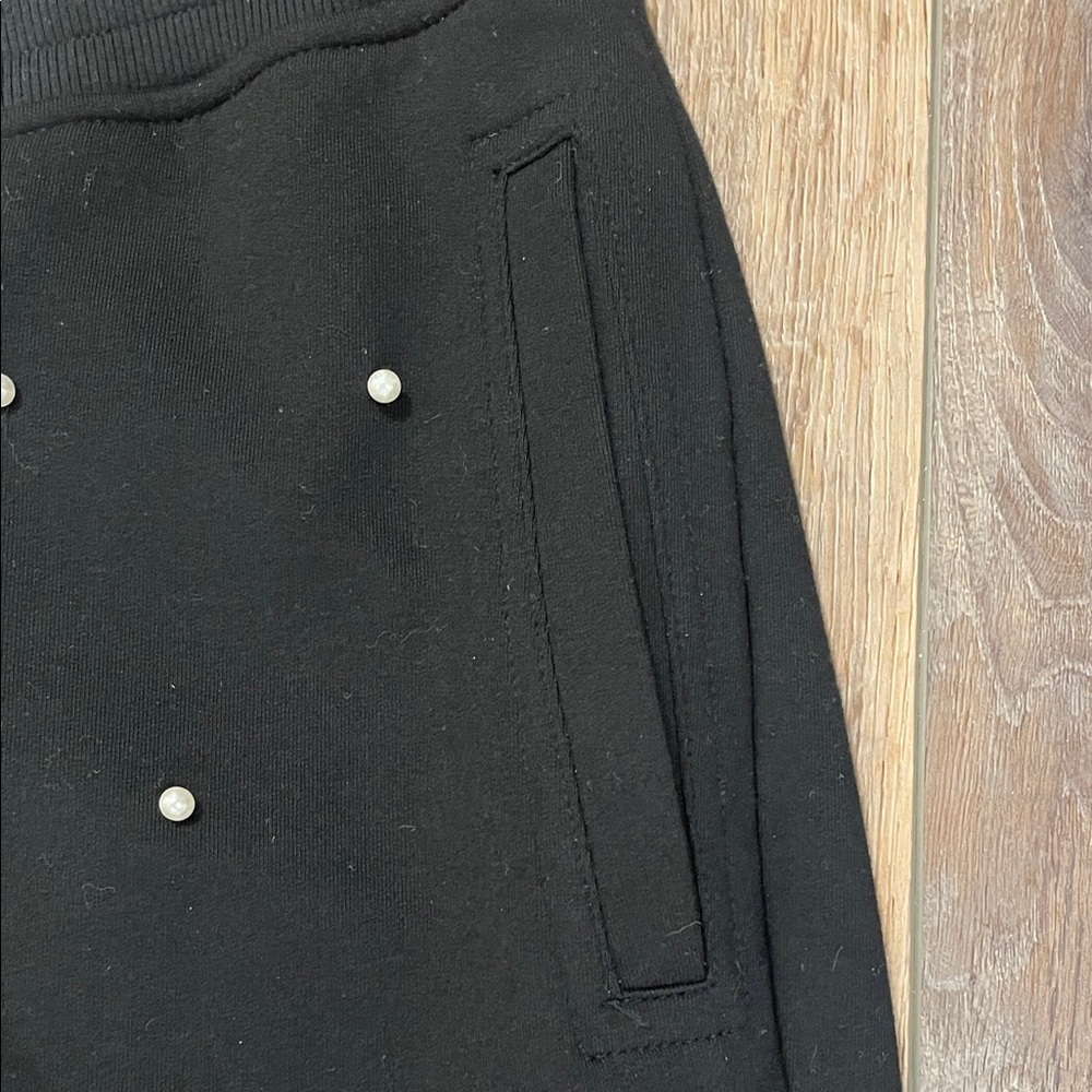 Karl Lagerfeld Paris Black Faux-Pearl Embellished Jogger Pants Size OX (x-large) - Picture 7 of 11